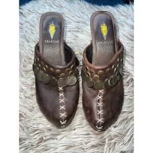 Volatile Women's Heeled Clogs